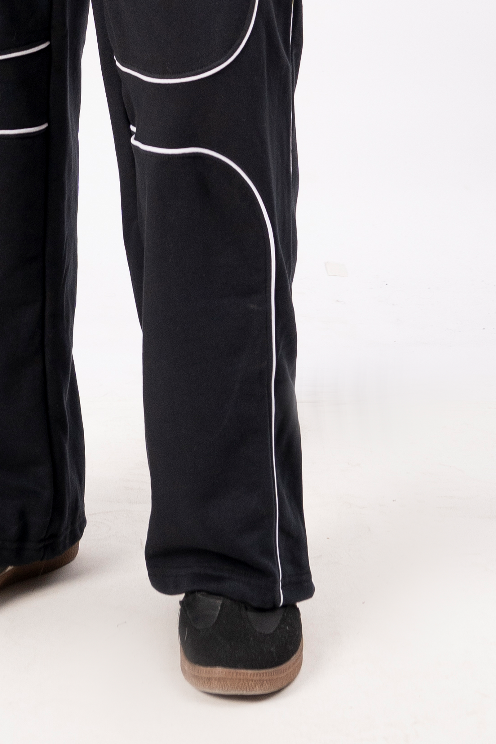MEN's LOOSE FIT TROUSER - BLACK D6