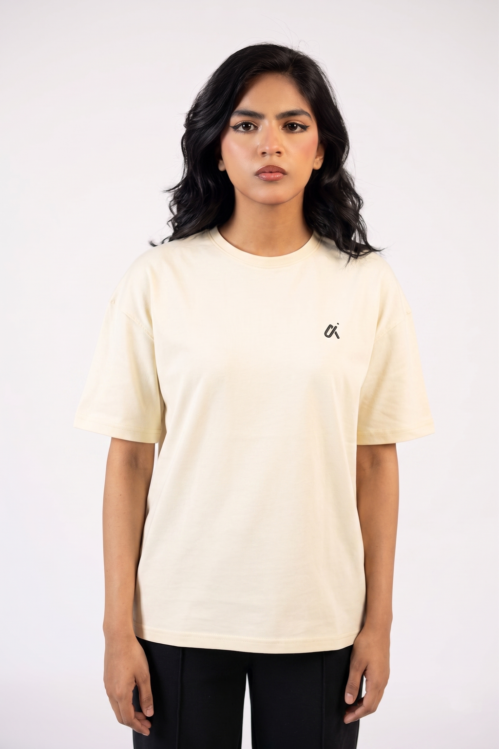 Cream Essential Oversized Tee S6