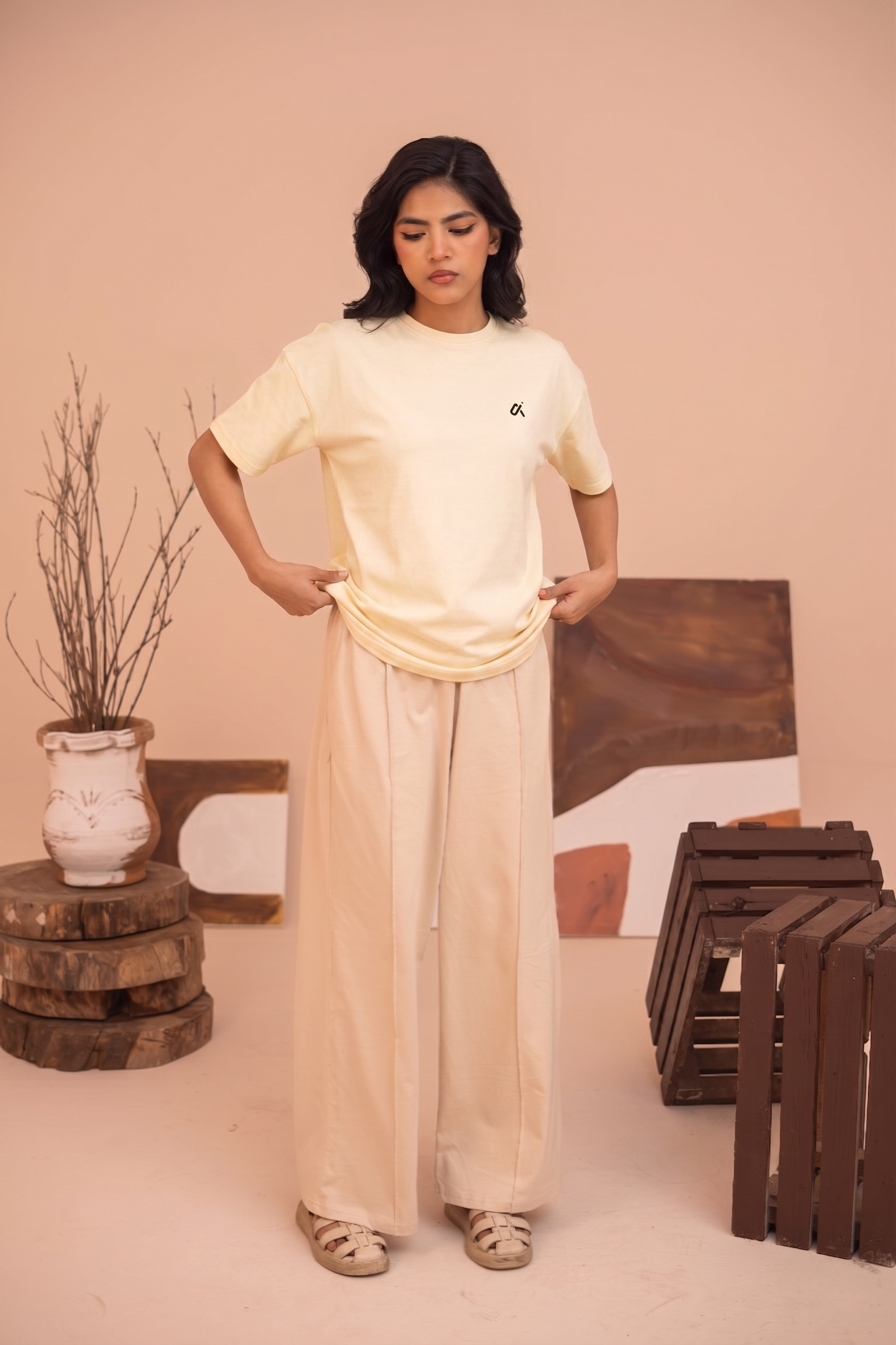 Cream Essential Oversized Tee S6
