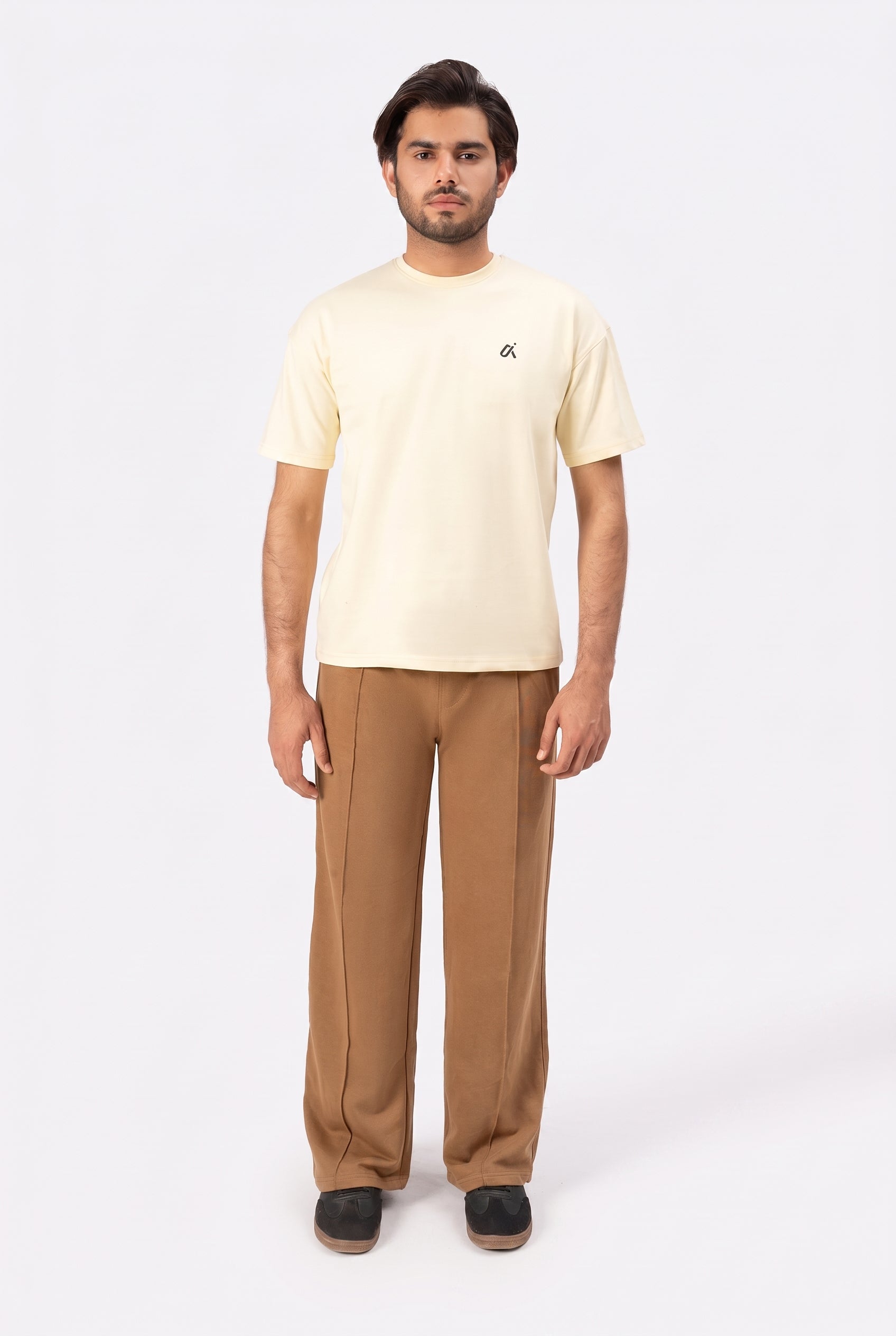 Essential Performance T-Shirt – Lemon T10