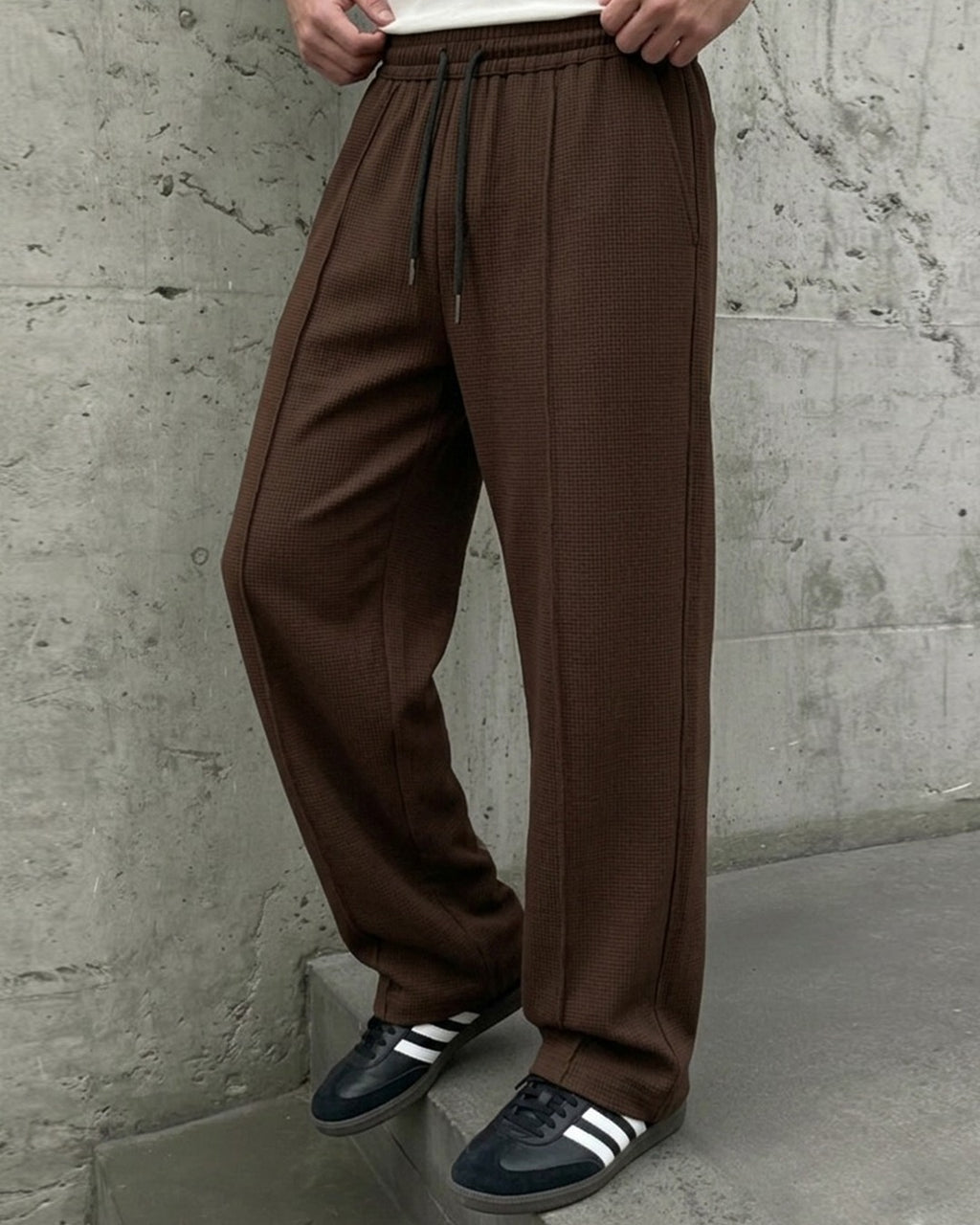 Waffle Relaxed Fit Trousers – Brown D18