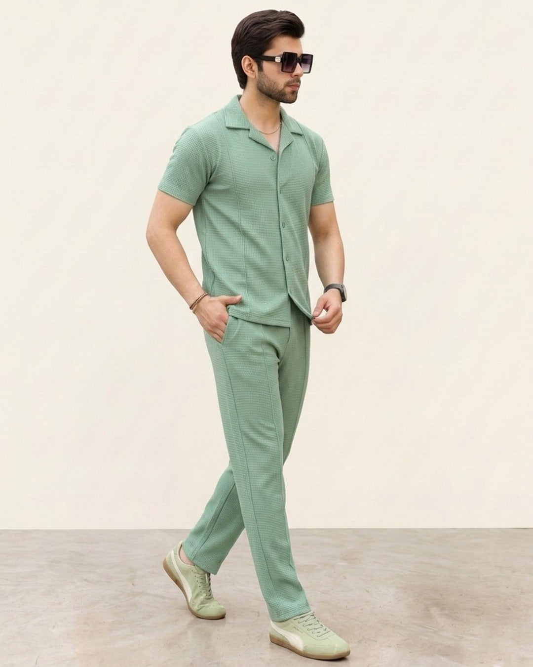Light Green Half-Sleeve Safari Suit for Men B9